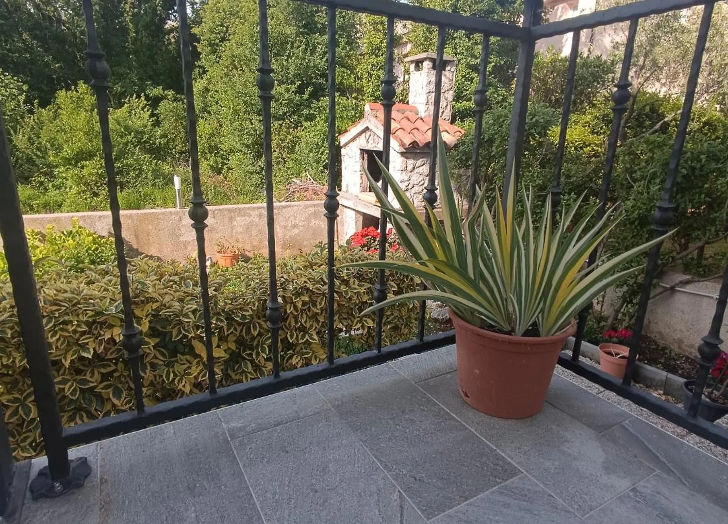 Apartments Kraljic I Baska