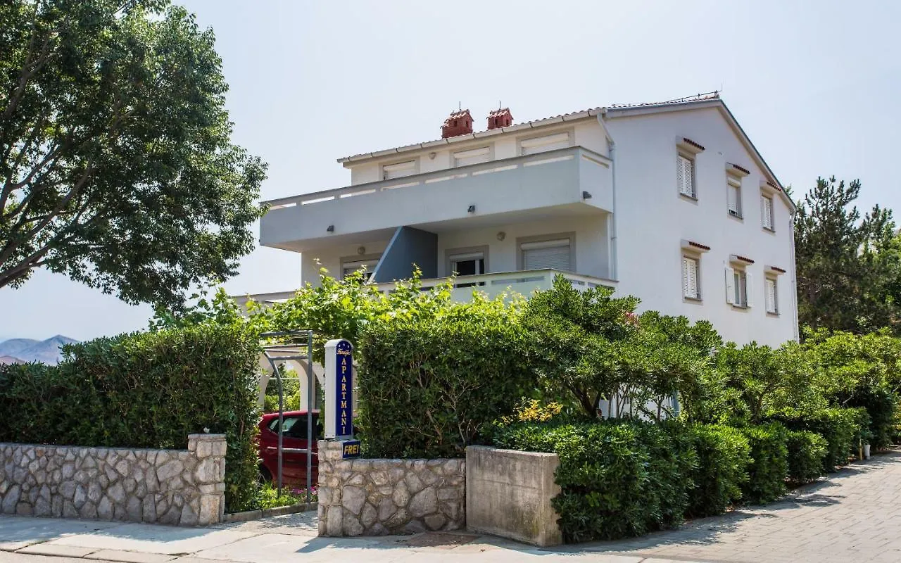 Apartments Kraljic I Baska
