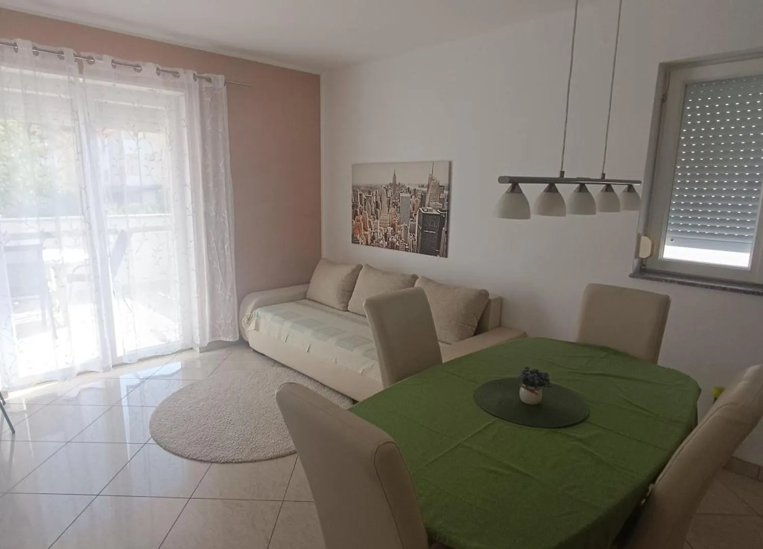 Apartments Kraljic I Baska  Croatia