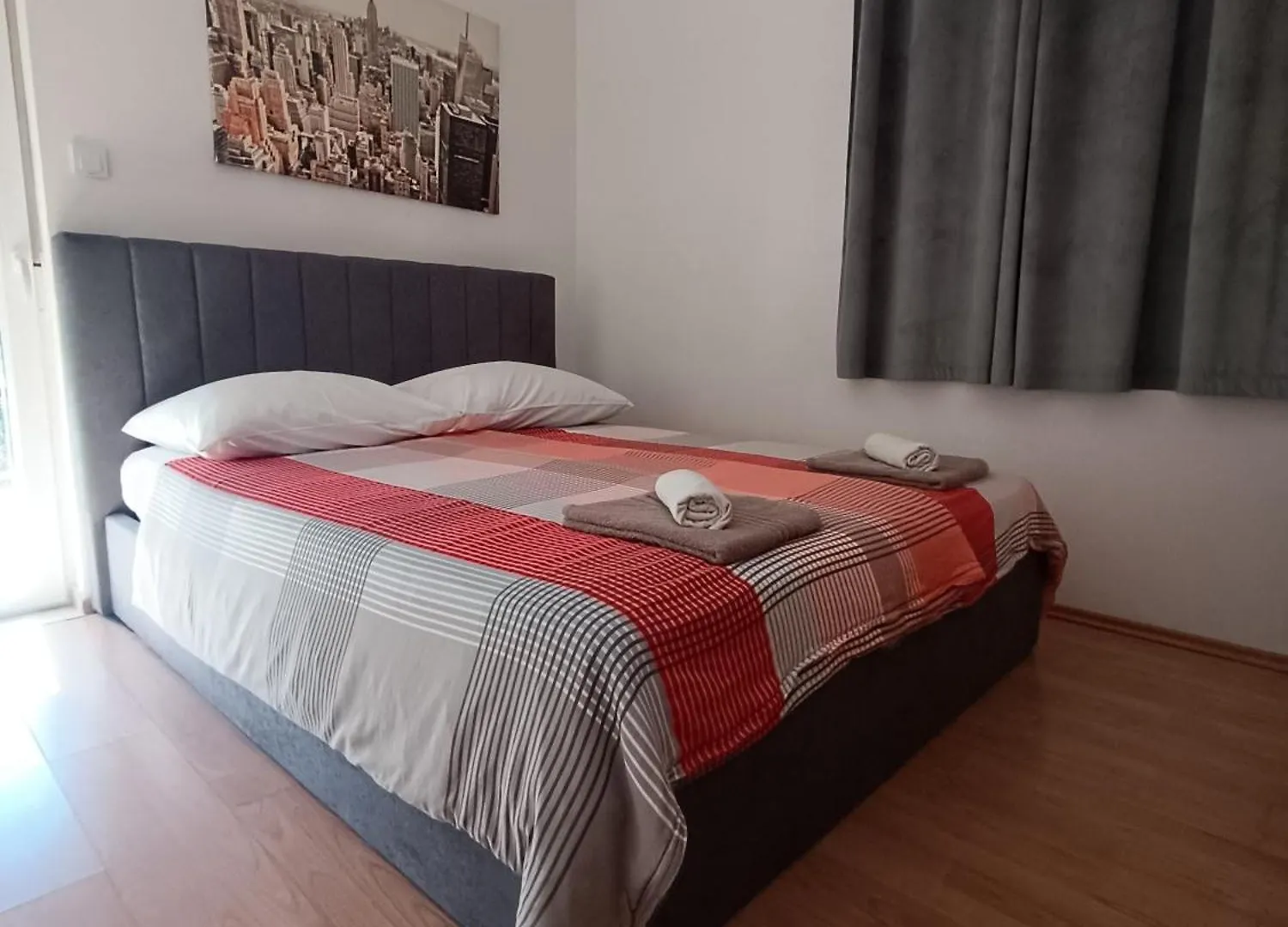Apartments Kraljic I Baska  Baska (Krk)